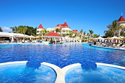 Bahia Principe Escape Bouganville - Adults Only - All Inclusive