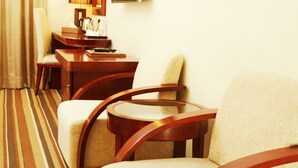 Deluxe Suite Room