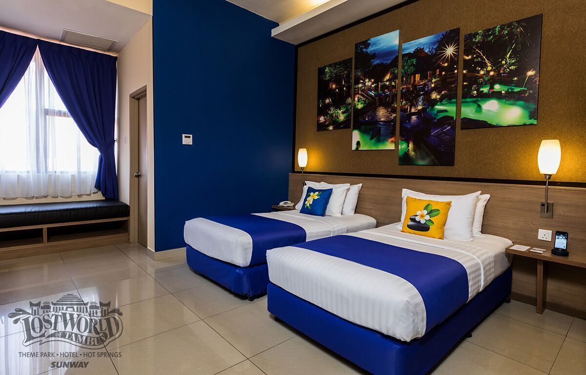 In-room safe, free WiFi, bed sheets