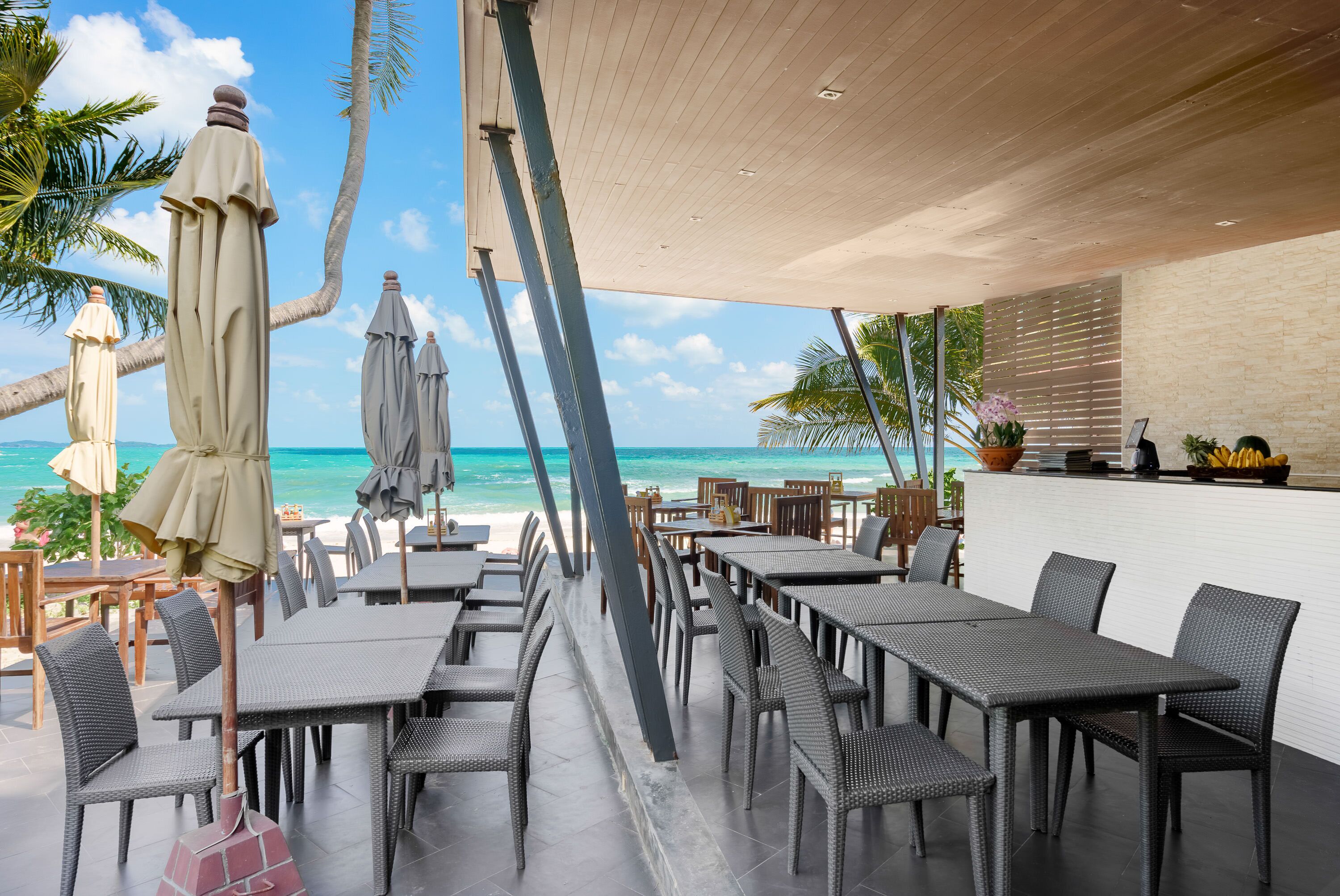 thai cuisine, beach views