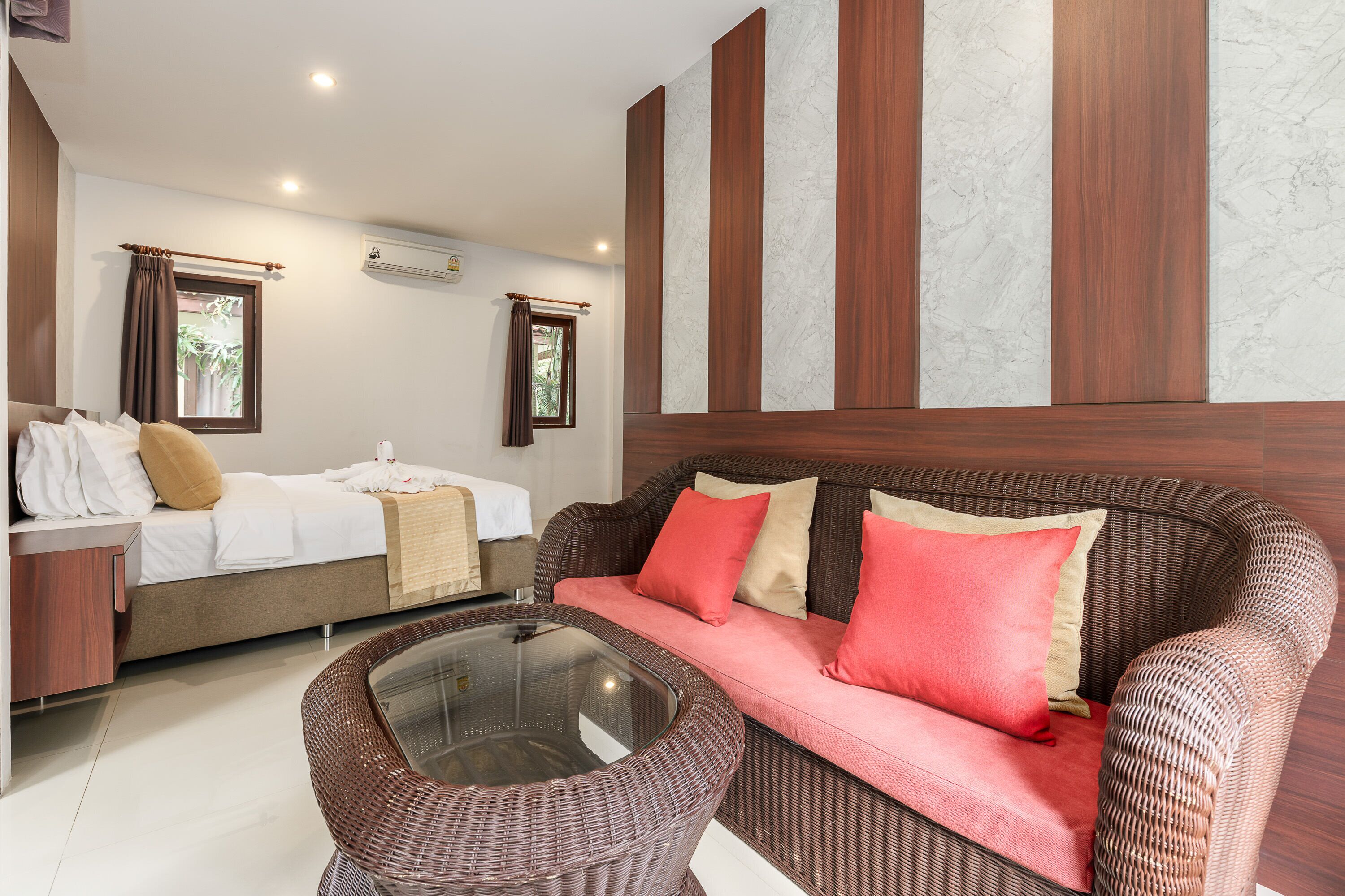 mini deluxe seaview bungalow | minibar, in-room safe, desk, free cots/infant beds