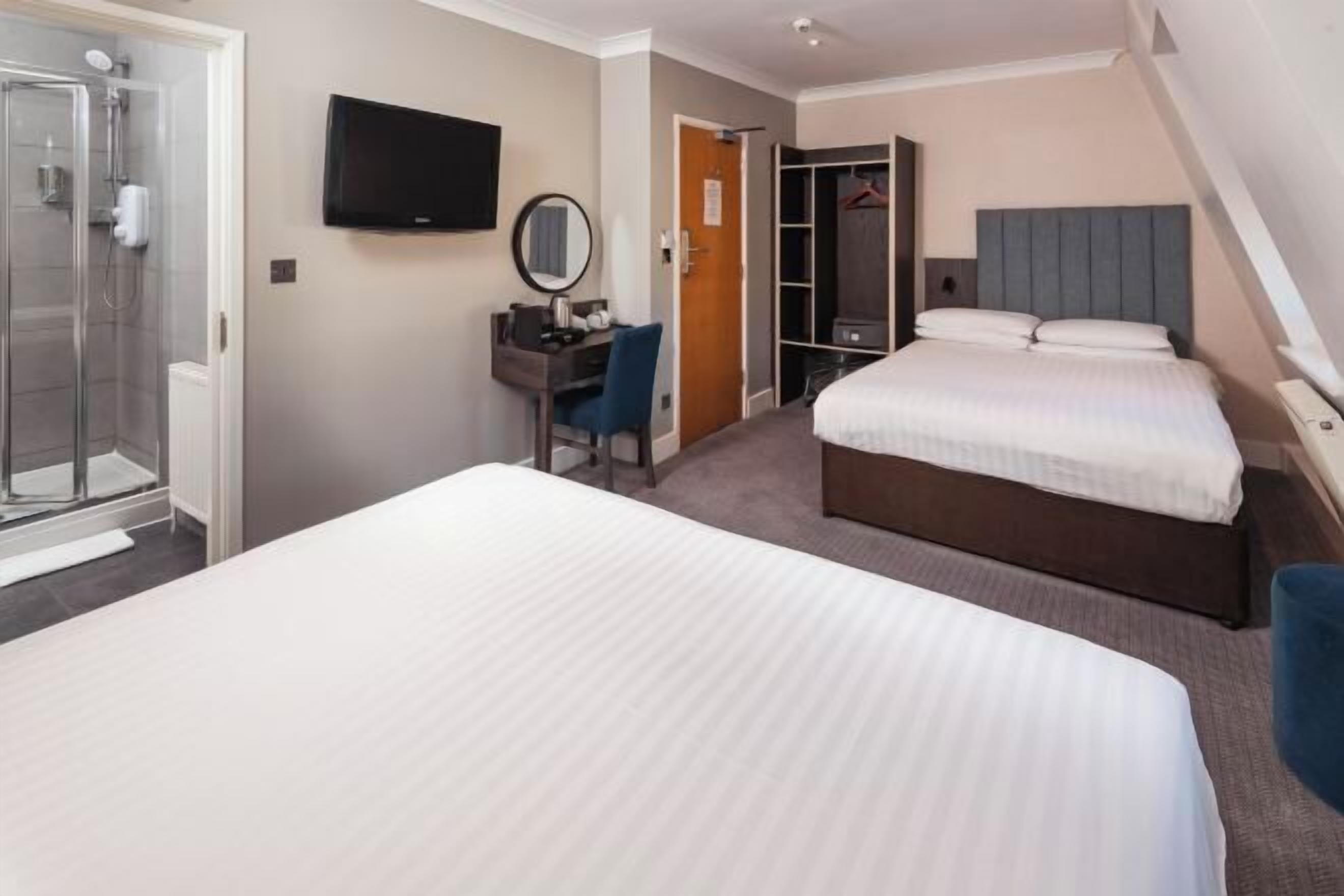 Een kluis op de kamer, individueel gedecoreerd, individueel gemeubileerd