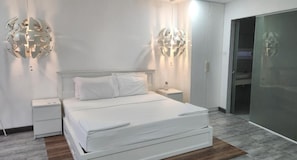 2 slaapkamers, een bureau, gratis babybedden, gratis wifi