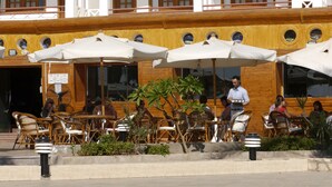 2 restaurants; breakfast, lunch, and dinner served - Happy Life Village (Dahab)