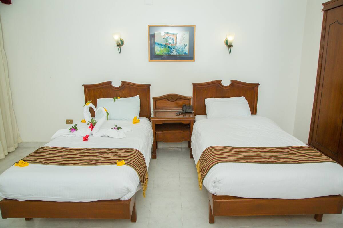 Minibar, in-room safe, desk, bed sheets