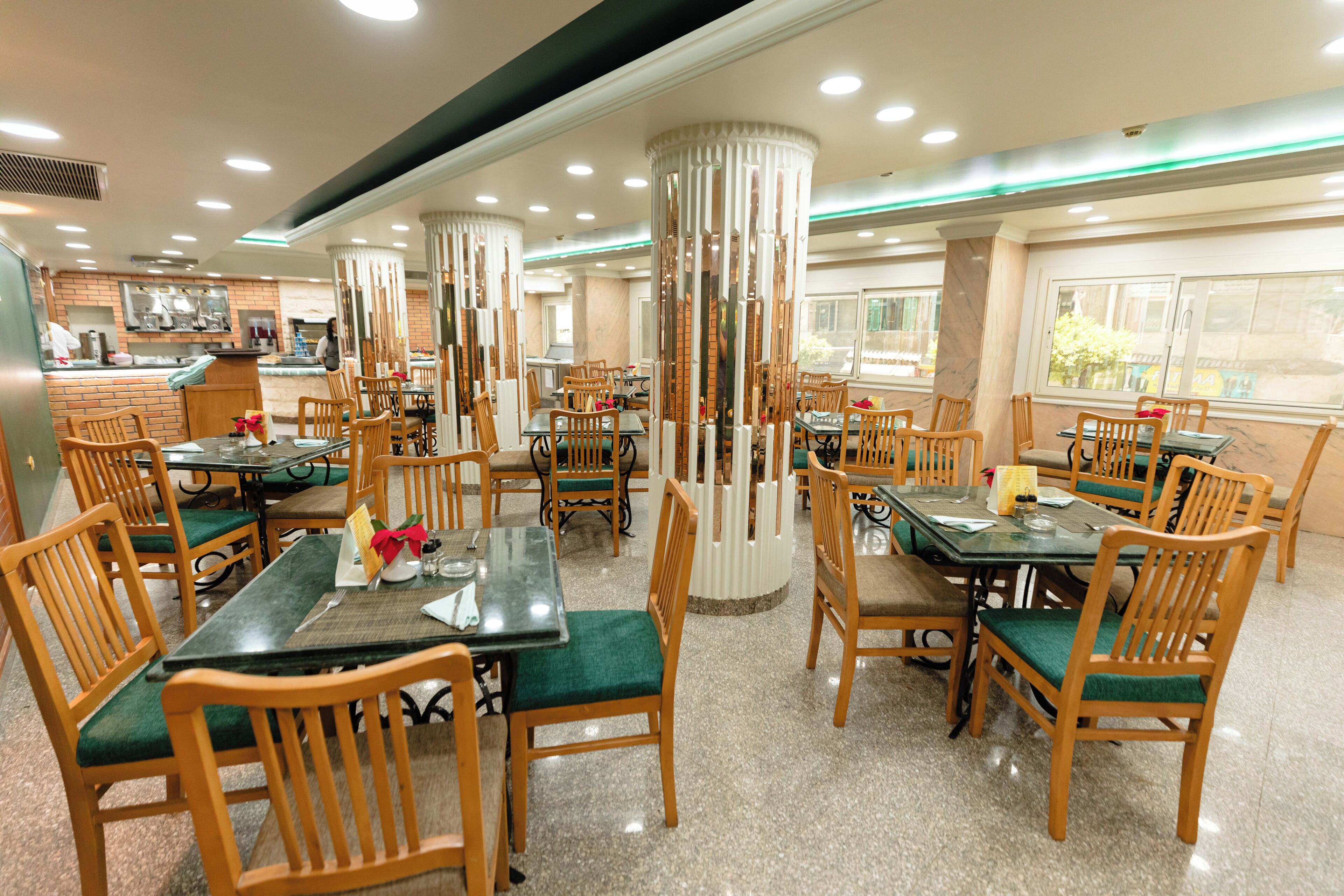 Photo - Happy City Hotel