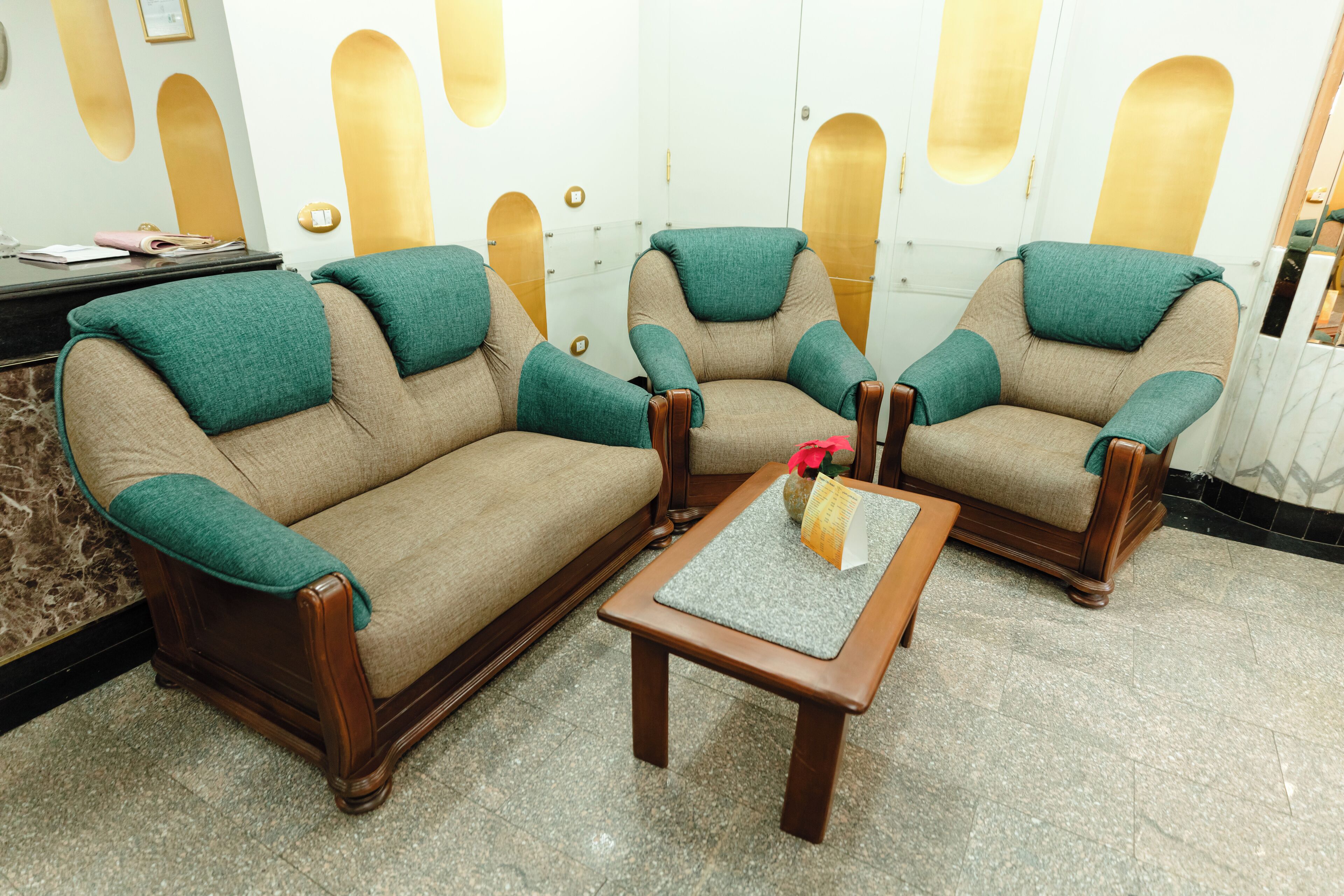 Photo - Happy City Hotel