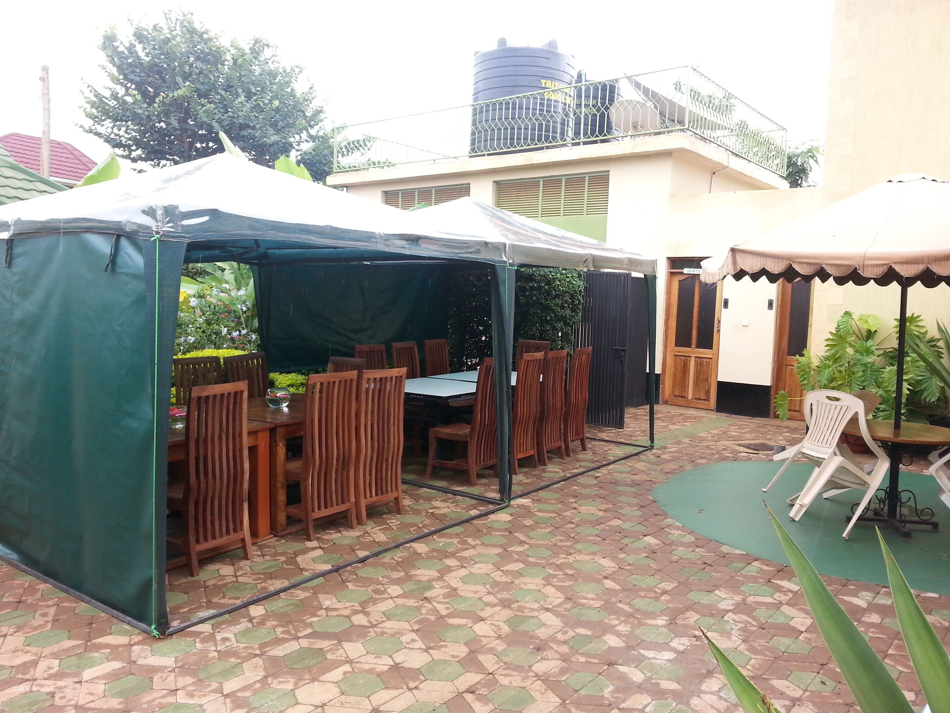Breakfast, lunch, dinner served; alfresco dining