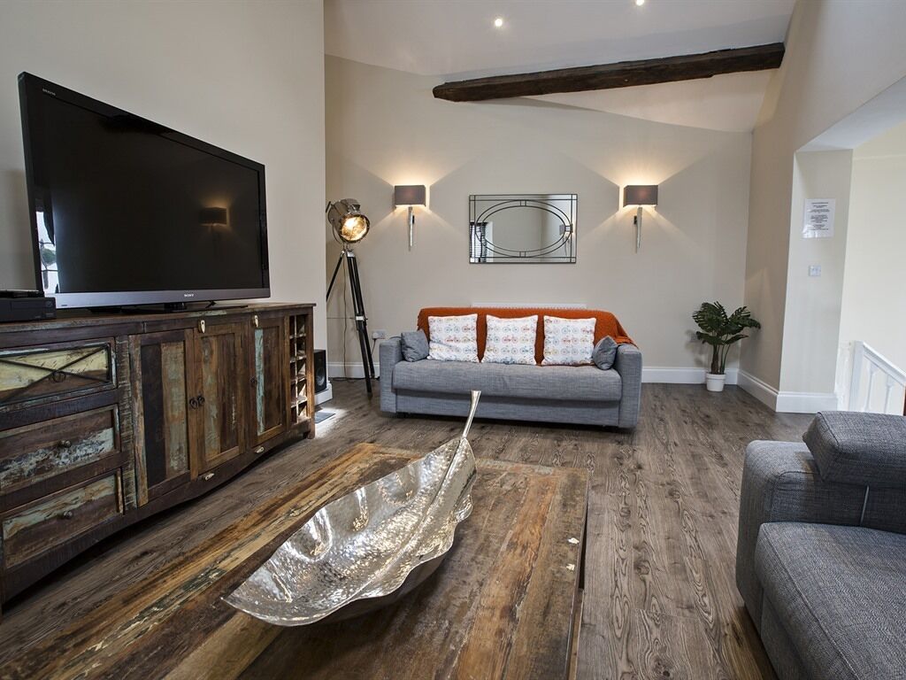 아파트, 전용 욕실 (Cider House) | 거실 공간