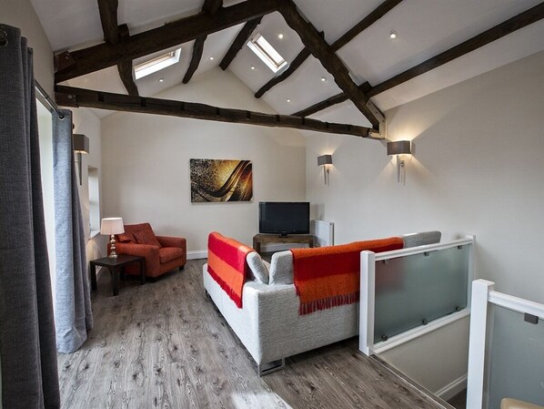 คอทเทจ, ห้องน้ำส่วนตัว, วิวสวน (Innkeepers)