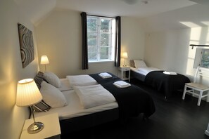 Chambre Triple | Literie de qualité supérieure, chambres insonorisées, Wi-Fi gratuit