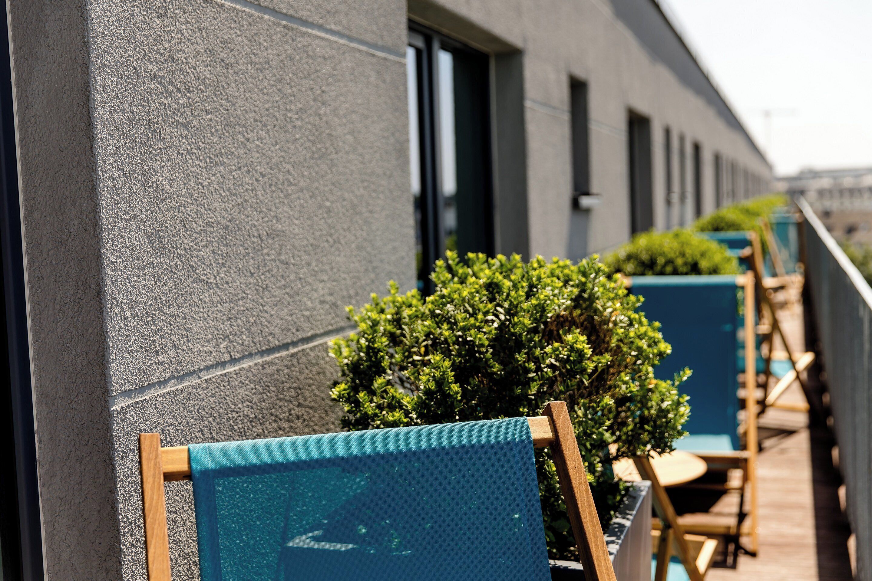 standard room, 1 king bed, balcony | desk, soundproofing, free wifi, bed sheets