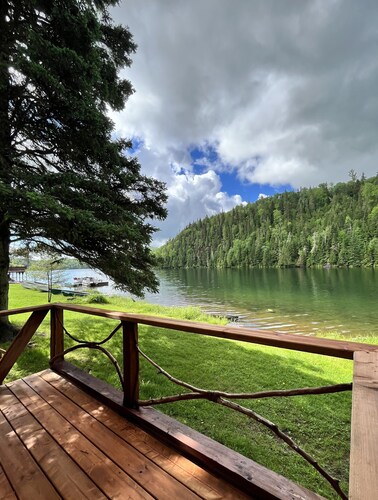 Kan-à-Mouche Pourvoirie Auberge et Chalets