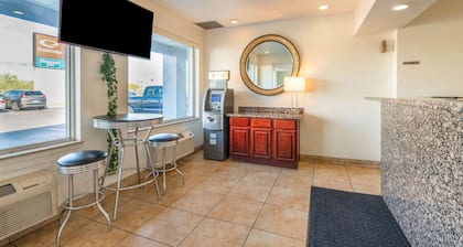 Rodeway Inn Phoenix North I-17
