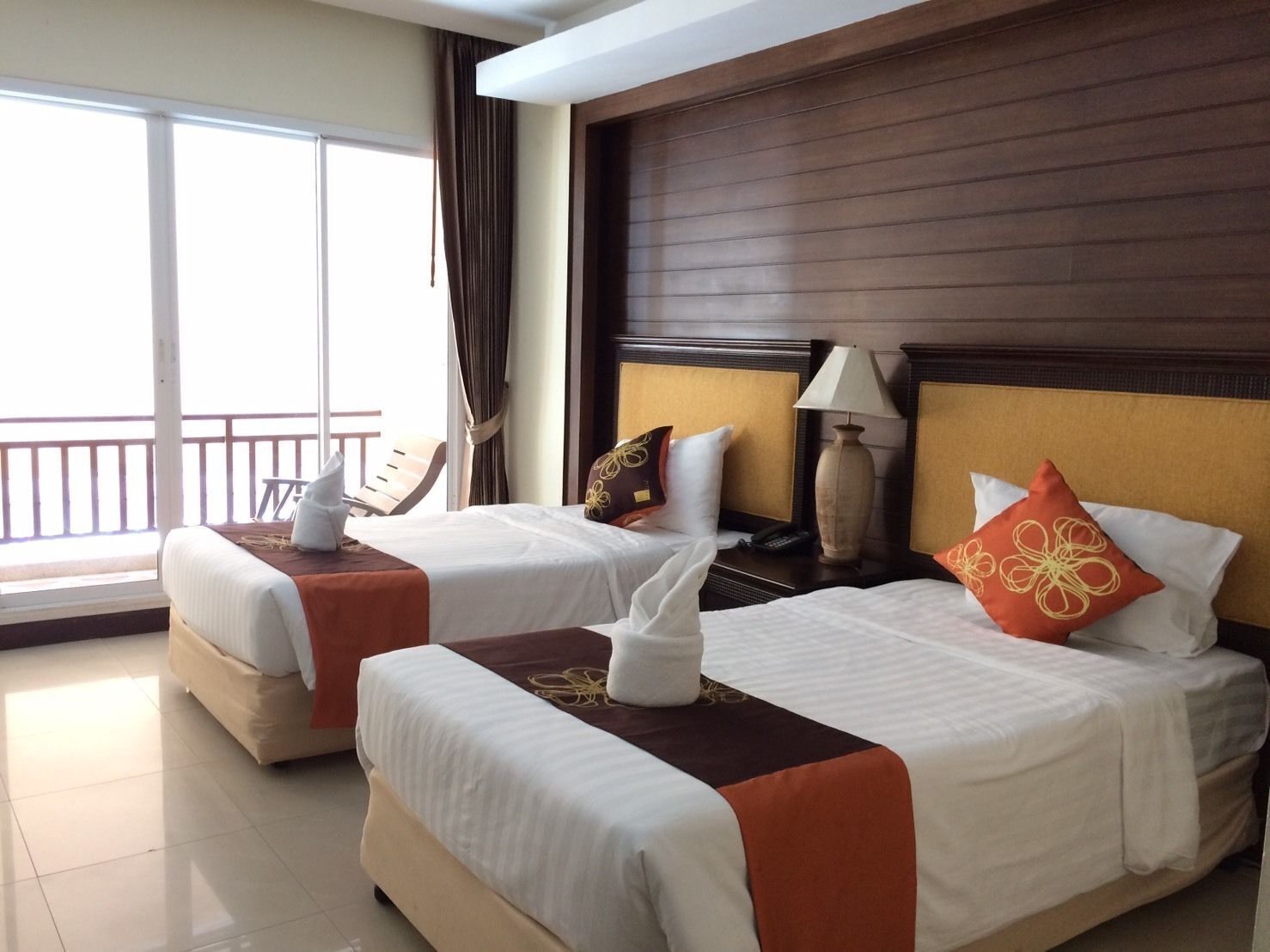 In-room safe, rollaway beds, free WiFi, bed sheets