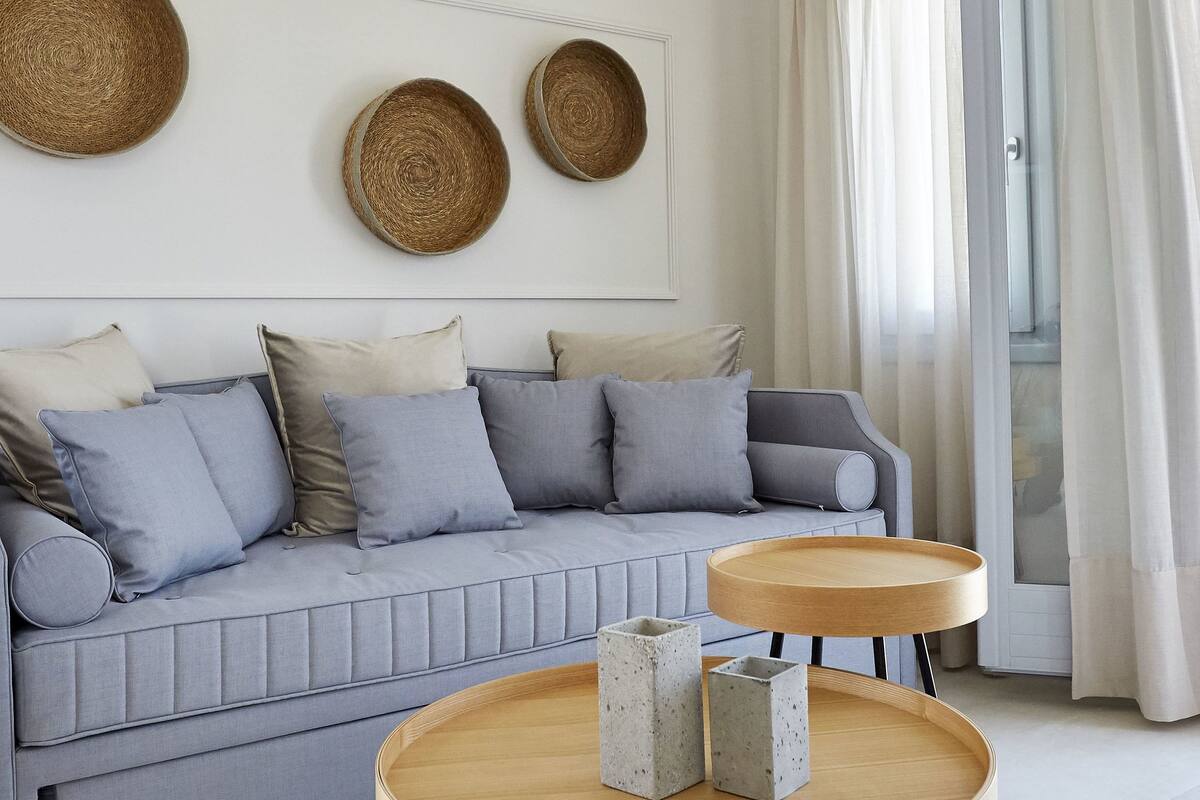 suite, hot tub, resort view (elegant - private pool) | living area | 36-inch plasma tv with satellite channels, tv, dvd player