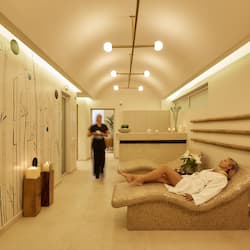 Spa reception