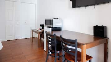 Desk, free WiFi, bed sheets