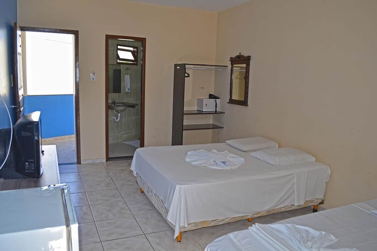 1 bedroom, in-room safe, free WiFi, bed sheets
