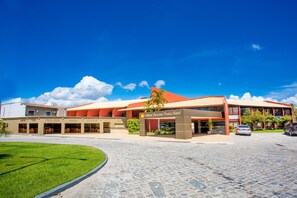 Exterior - Monte Pascoal Praia Hotel (Porto Seguro)
