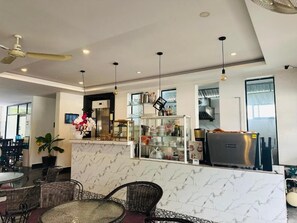 カフェ