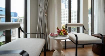 Me Saigon Boutique Hotel