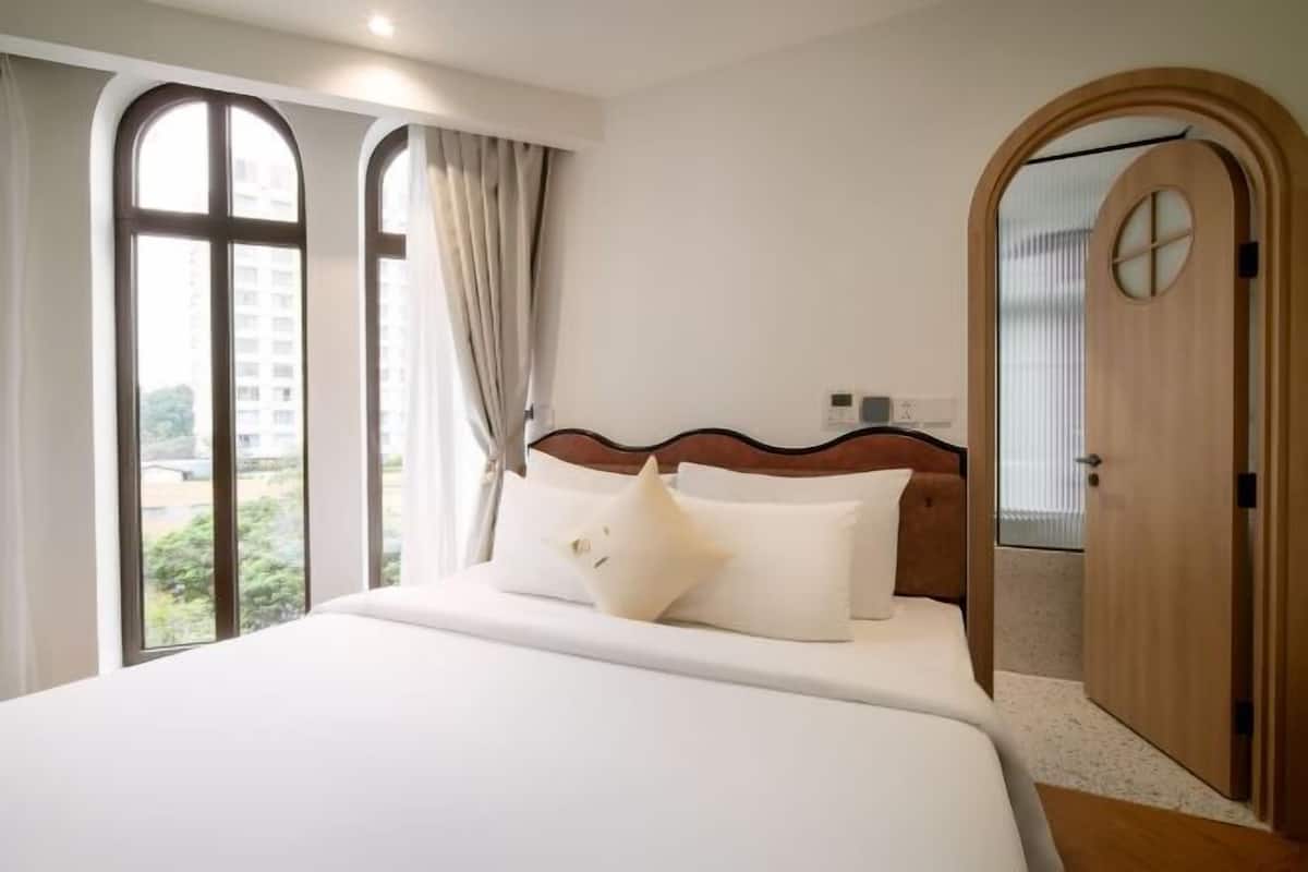1 Schlafzimmer, Minibar, Zimmersafe, Schreibtisch