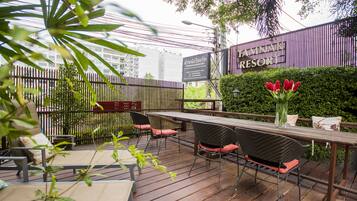 Tamnak villa with private pool | Wohnbereich | Flachbildfernseher, DVD-Player