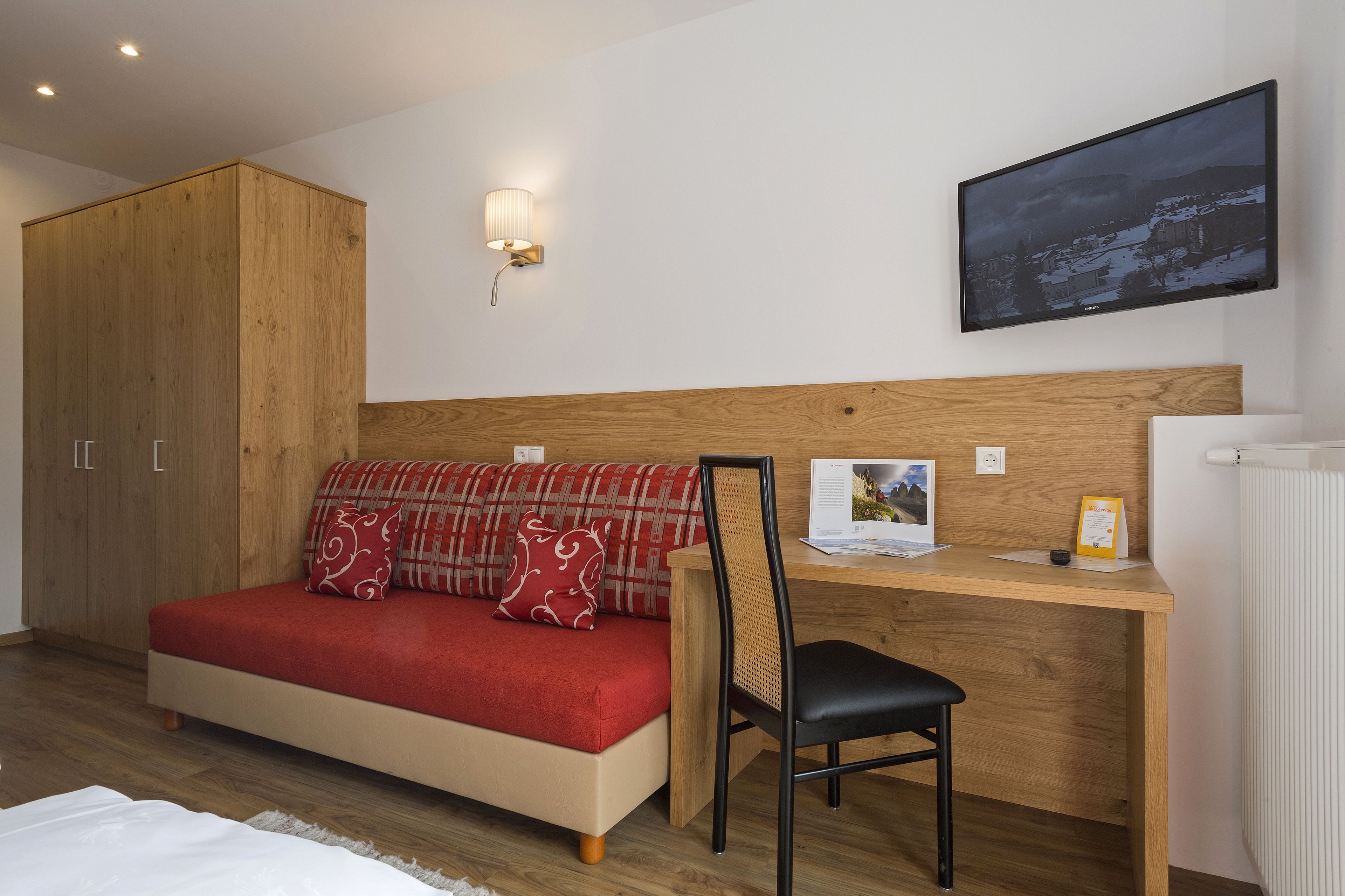 superior double room | in-room safe, free wifi, bed sheets