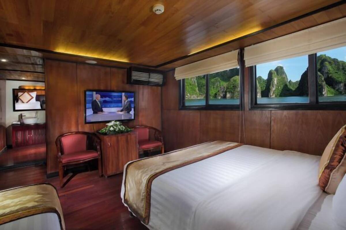1 bedroom, premium bedding, in-room safe, soundproofing