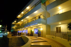 Front of property - Michel Apartments (Kos)