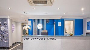 Reception - Apollo Hotel London – Near Hyde Park & Paddington Station (London)