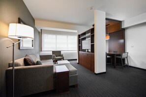 In-room safe, desk, laptop workspace, blackout drapes