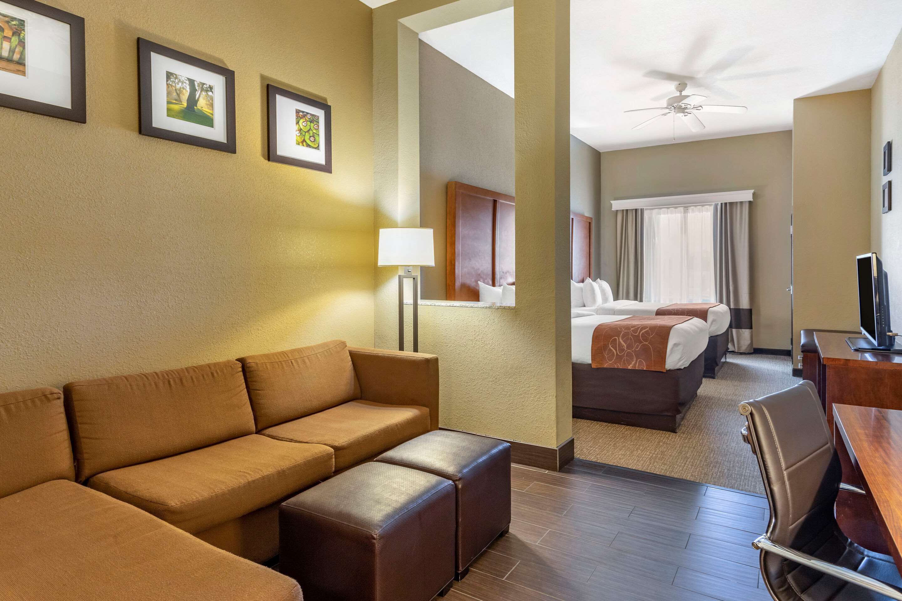 suite, non smoking (2 queen beds) | iron/ironing board, free wifi, bed sheets