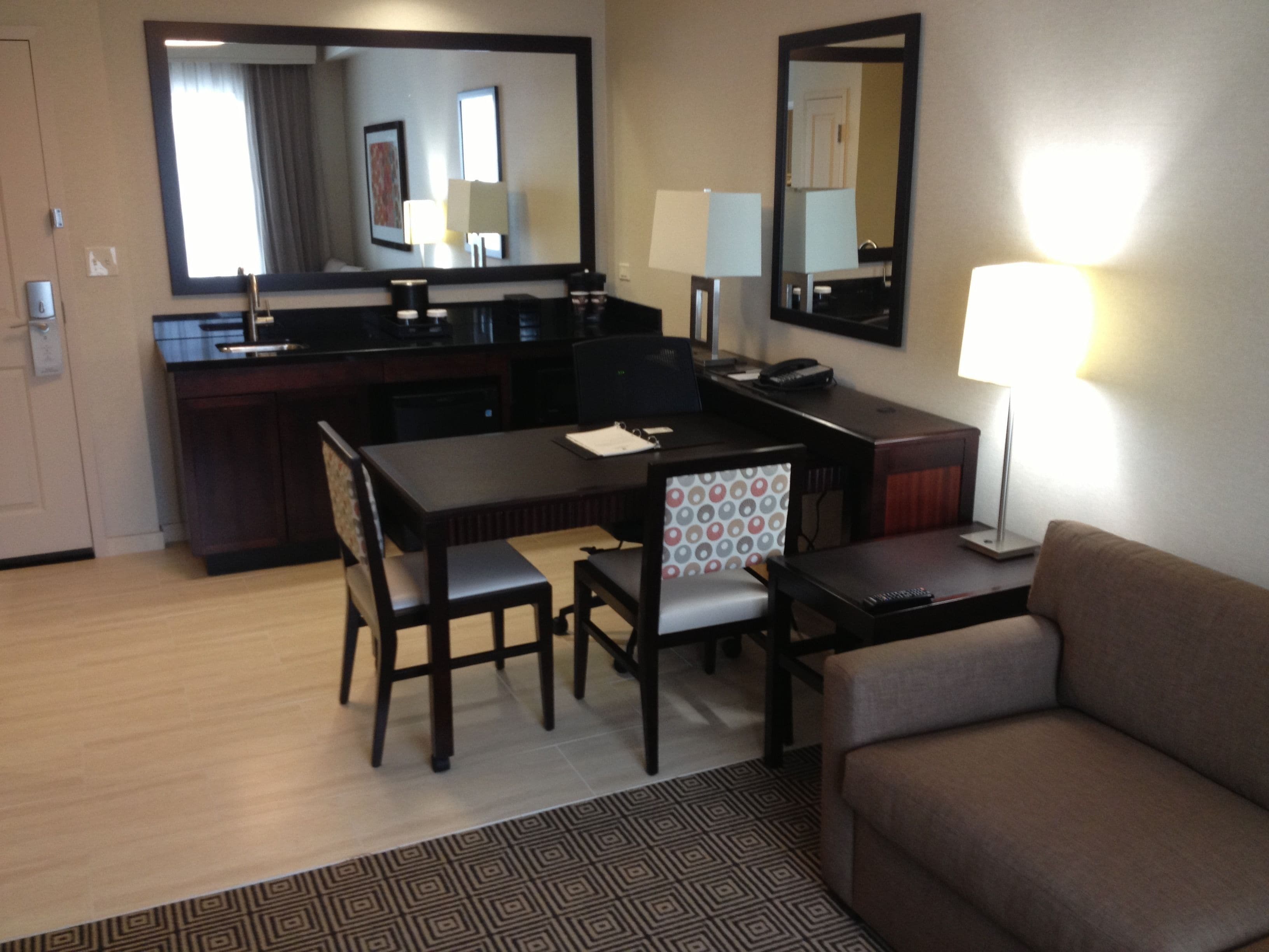 39-inch lcd tv with satellite channels, tv, mp3 dock