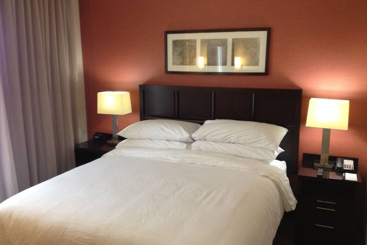 1 bedroom, in-room safe, desk, laptop workspace