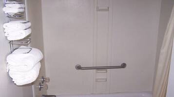 Room, 2 Double Beds, Non Smoking | Bathroom | Combined shower/tub, hair dryer, towels