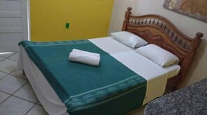 Minibar, blackout curtains