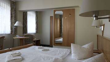 Premium bedding, in-room safe, desk, soundproofing