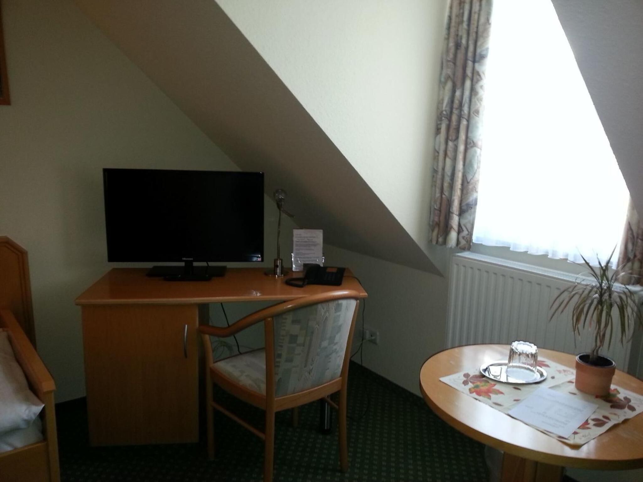 single room | 1 bedroom, premium bedding, in-room safe, desk