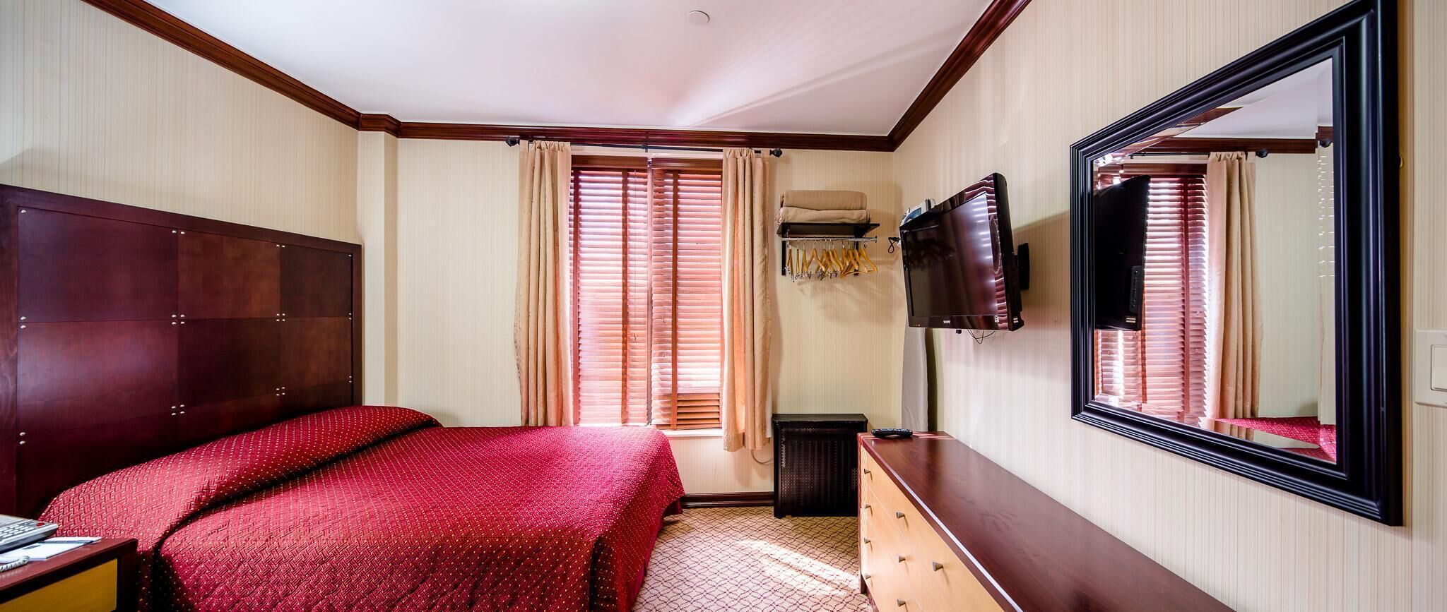 In-room safe, iron/ironing board, free WiFi, bed sheets