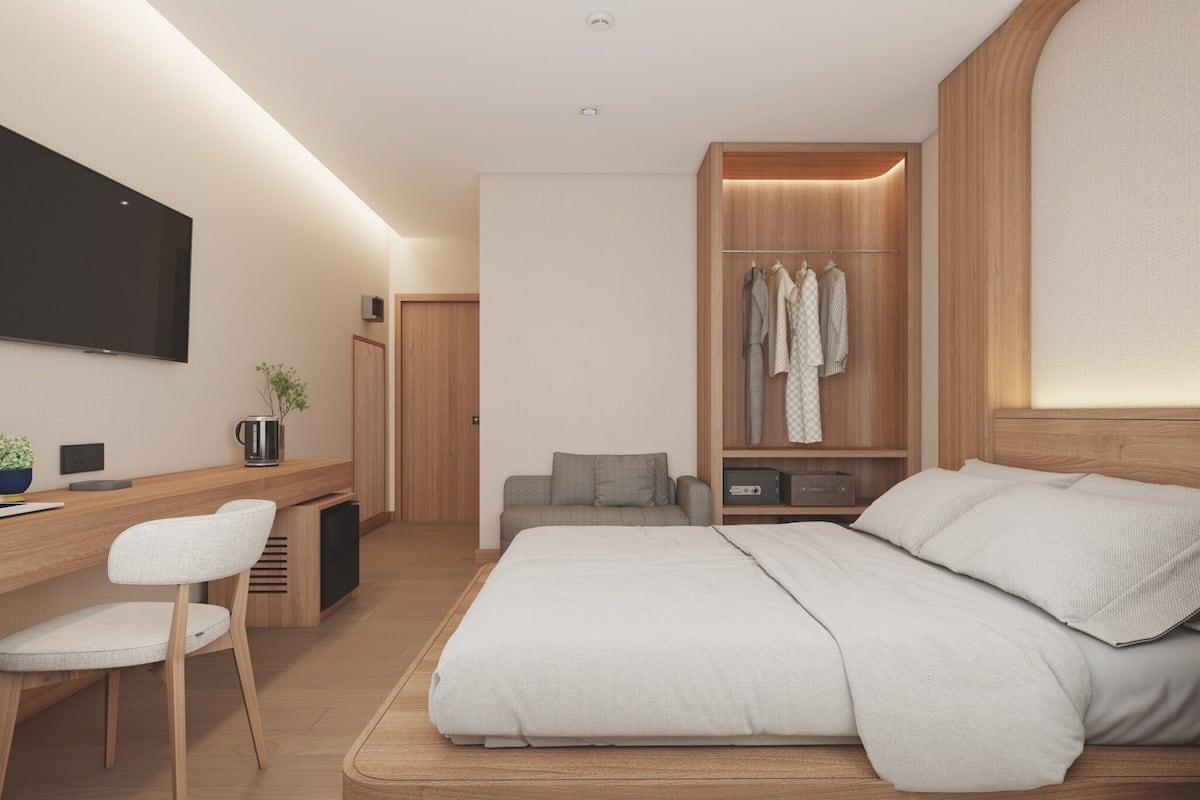 Laptop workspace, blackout curtains, free WiFi, bed sheets