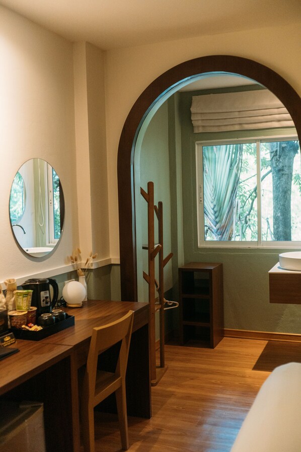 Standard Double or Twin Room, 2 Single Beds, Non Smoking, City View | Minibar, blackout curtains, free WiFi, bed sheets - Victoria Nimman Hotel (Chiang Mai)