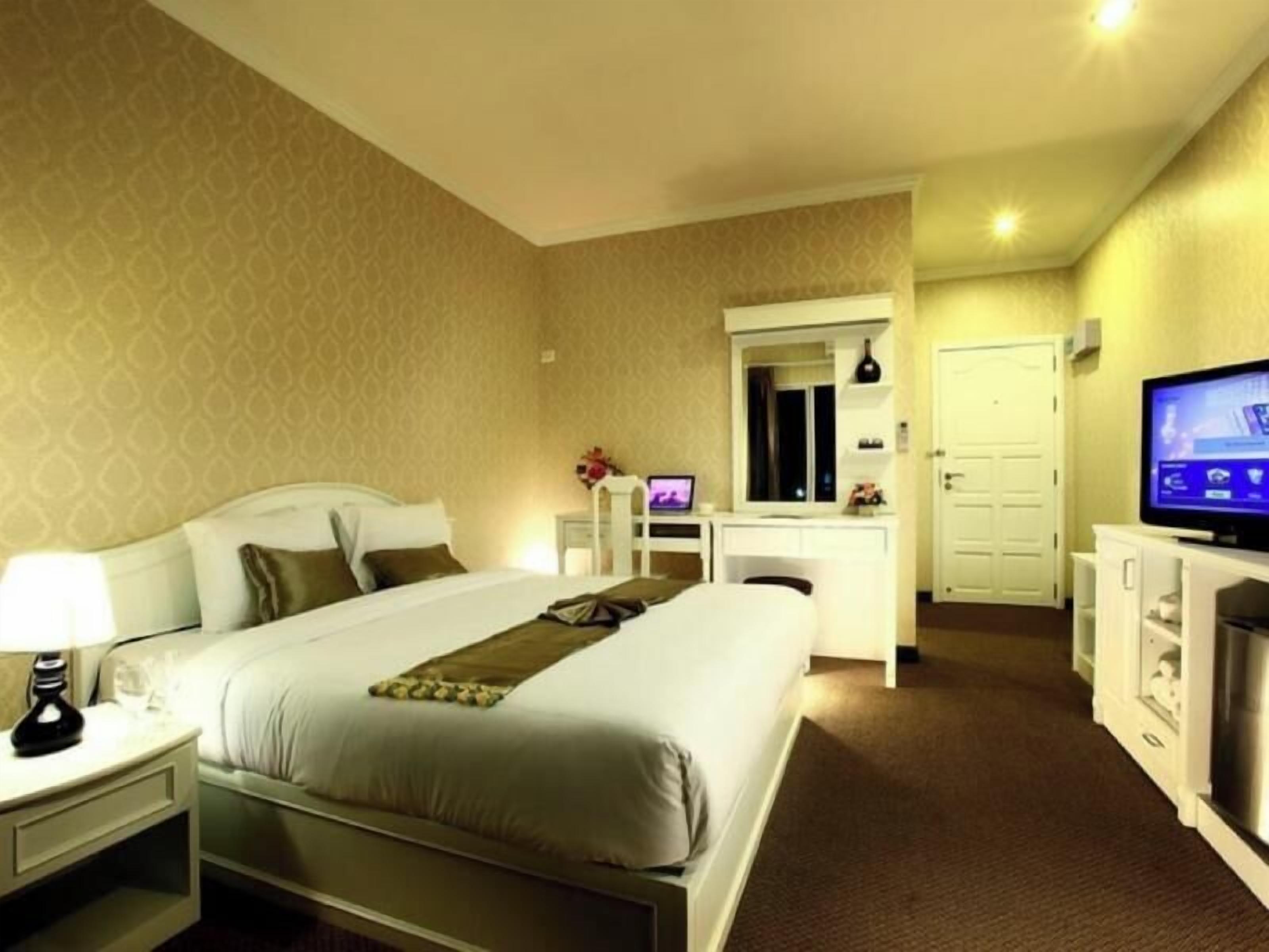 Frigobar, cortinas blackout, Wi-Fi de cortesia, roupa de cama