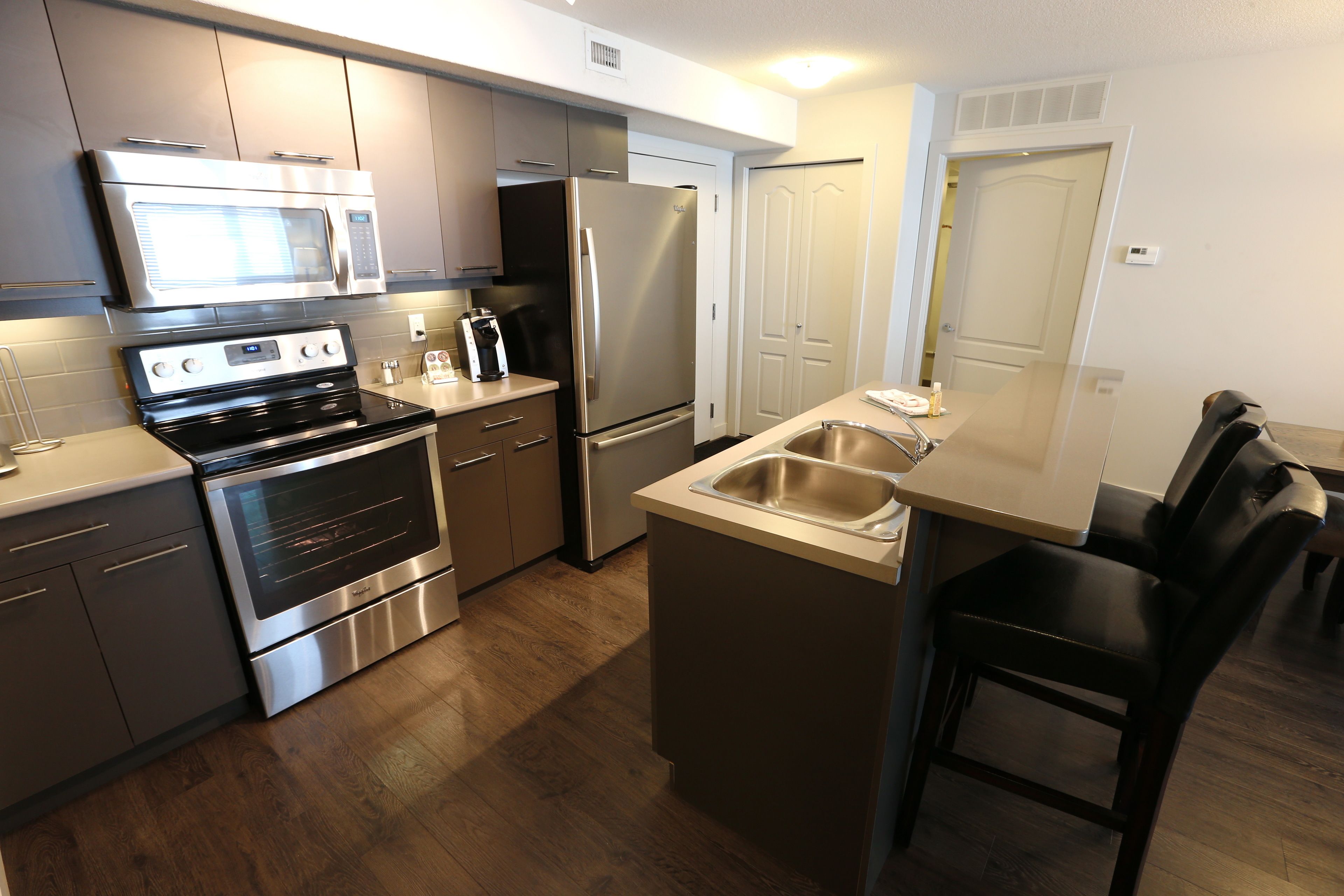 full-sized fridge, microwave, coffee/tea maker