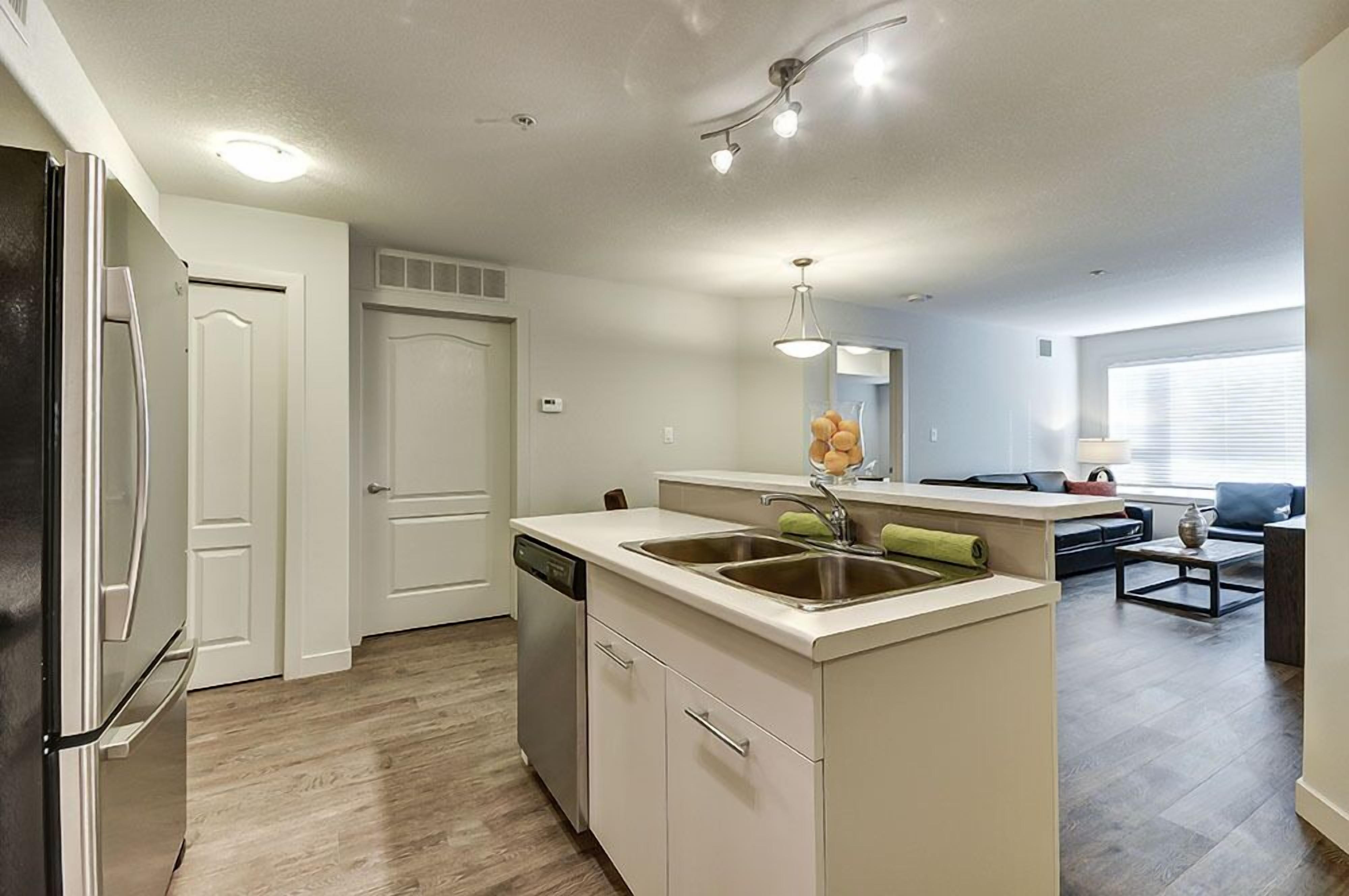 full-sized fridge, microwave, coffee/tea maker