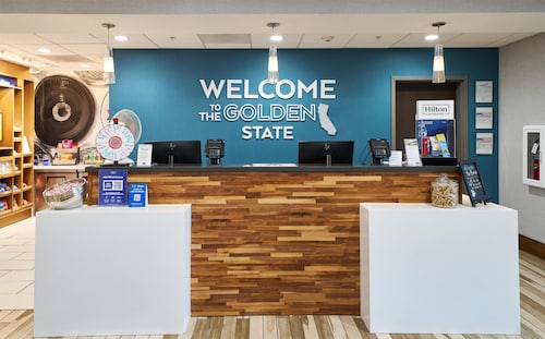 Hampton Inn & Suites Salinas