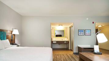King Bed with Sofa Bed | In-room safe, soundproofing, free cribs/infant beds, free WiFi