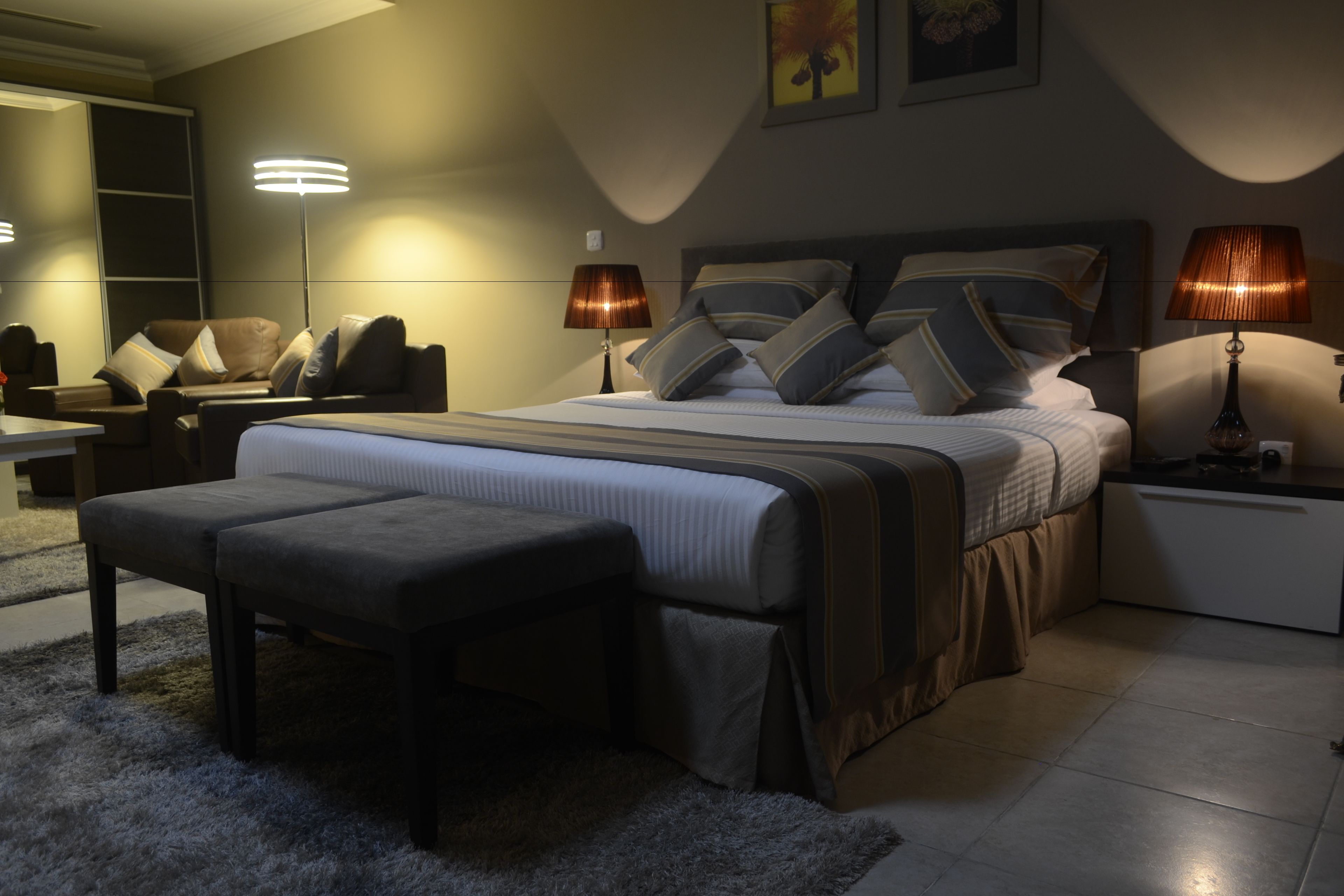 Foto - Magnum Hotel & Suites West Bay