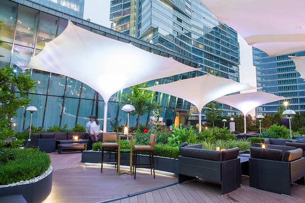 Terrace/patio - The Ritz-Carlton, Almaty (Almaty)